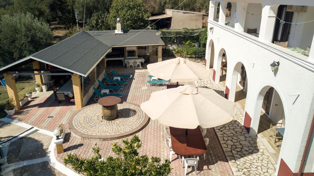 Villa Mike 105 Liapades Esterno foto
